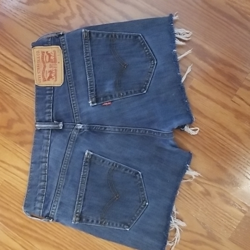 511 levi's Cutoffs‎ distressed shorts 30 - Picture 2 of 8